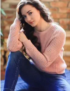 Elite escort service in Chandra Vardai Nagar for home and hotel visits